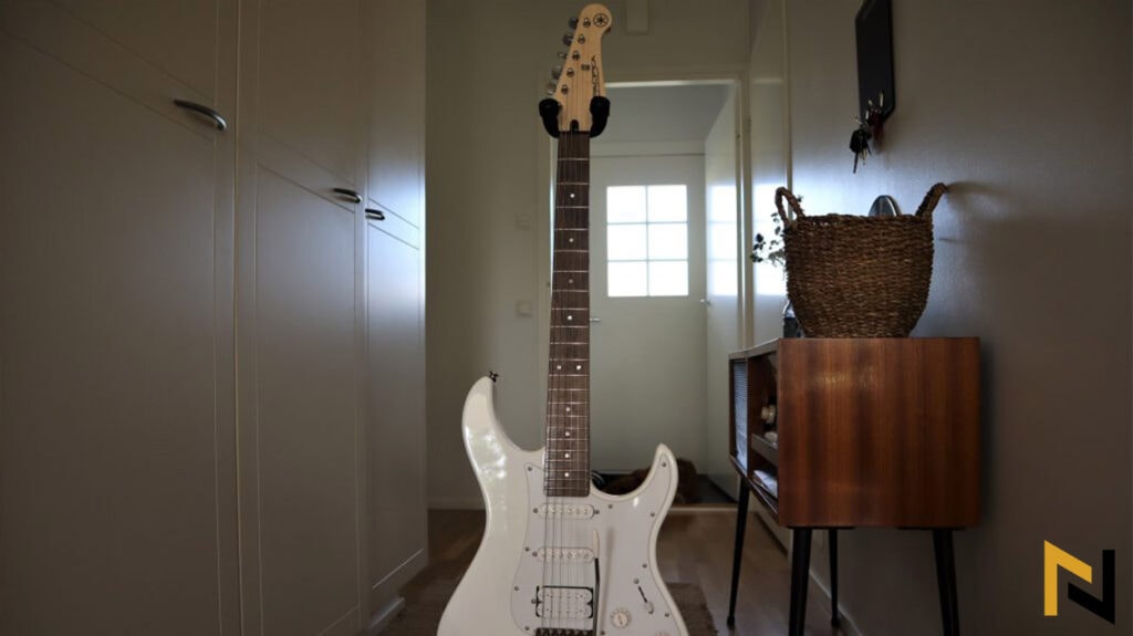 image showing yamaha pacifica as featured in the gigmaker pack