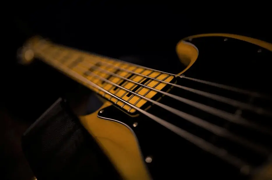 Read more about the article 5 Best Stands for Bass Guitar – Keep Your Bass Safe and Sound