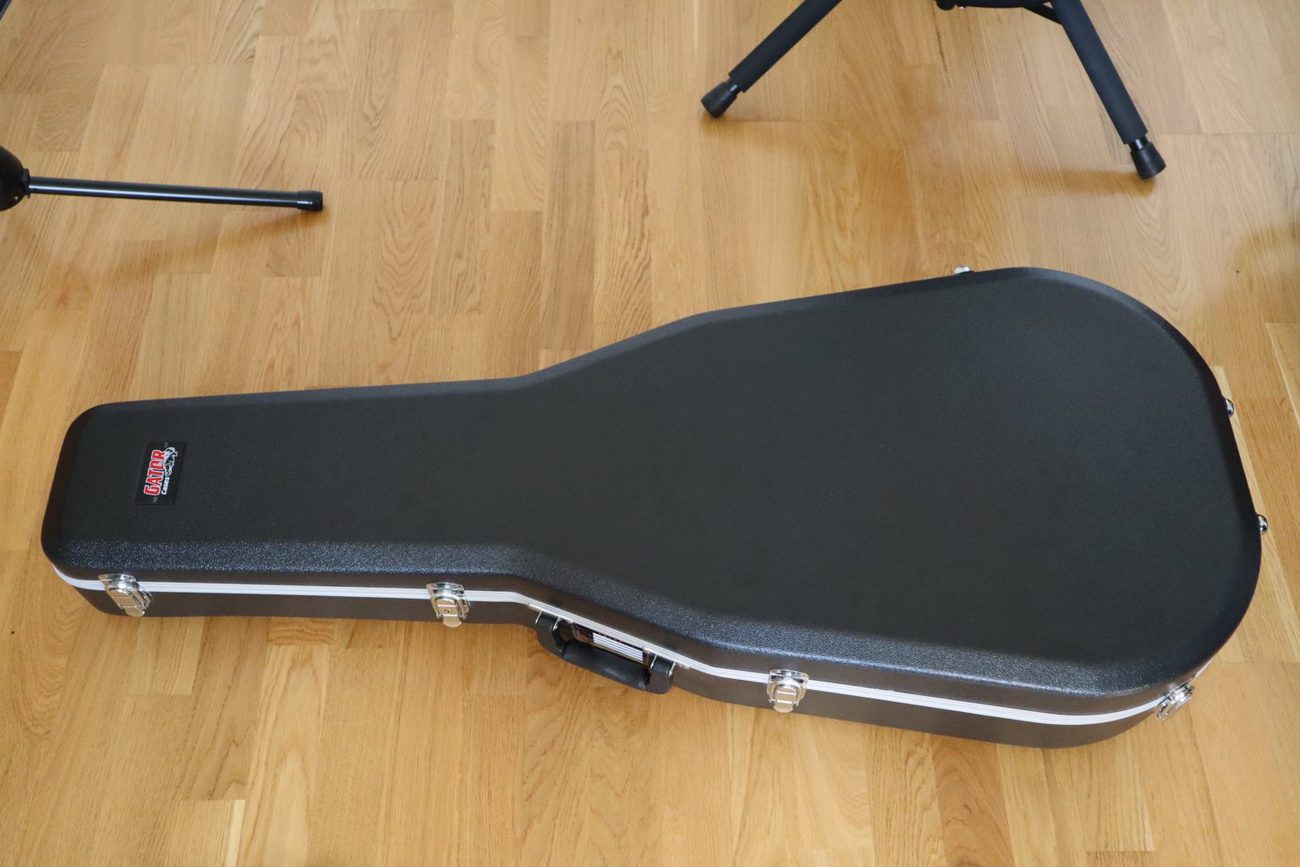 5 Best Acoustic Guitar Cases Nothing Protects Like These