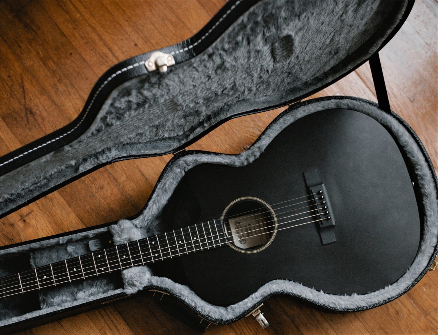 5 Best Acoustic Guitar Cases Nothing Protects Like These
