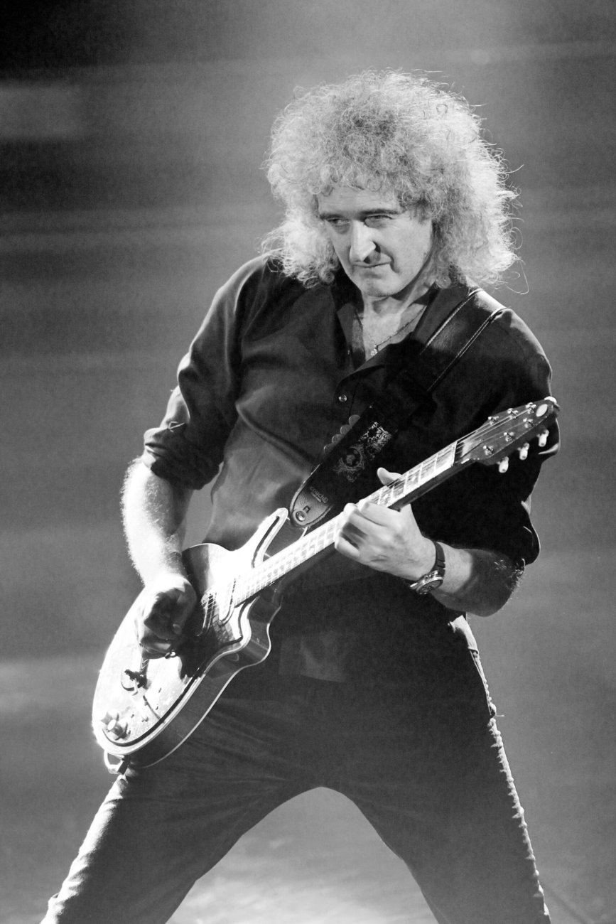 You are currently viewing Brian May